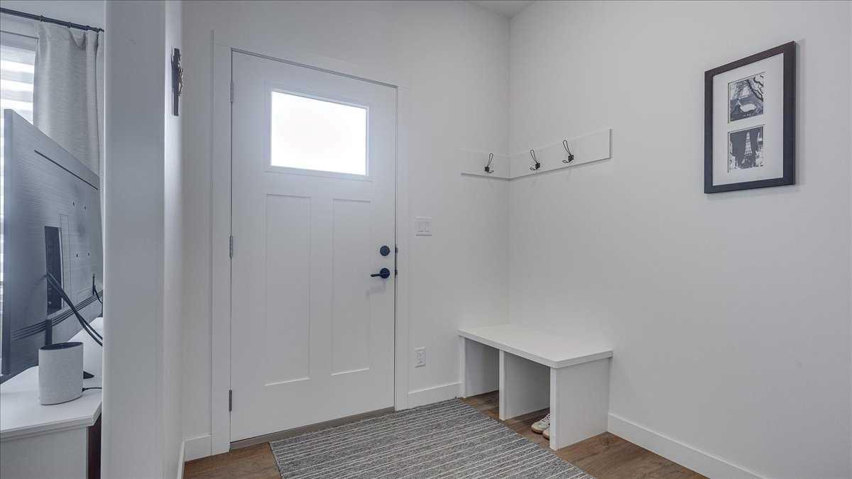 10 Evergreen Way B