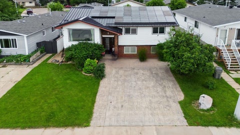Photo of 25 Wedow Drive, Whitecourt, AB T7S 1B6 (MLS # A2331102)