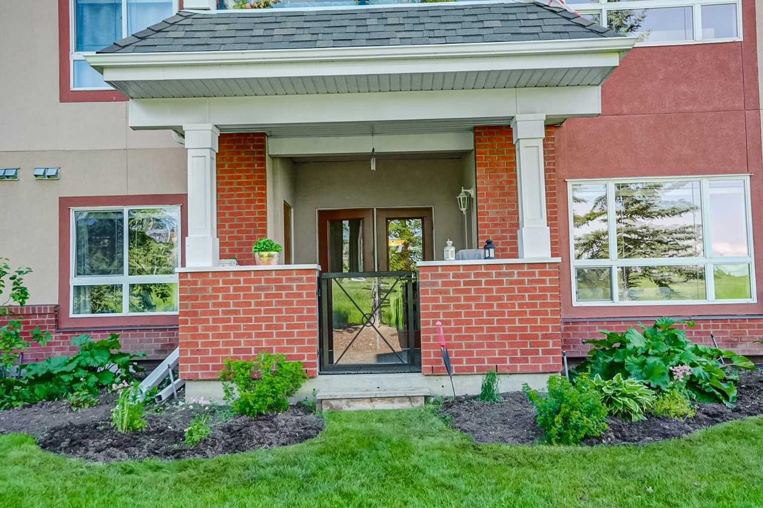 60 Sierra Morena Landing SW 110