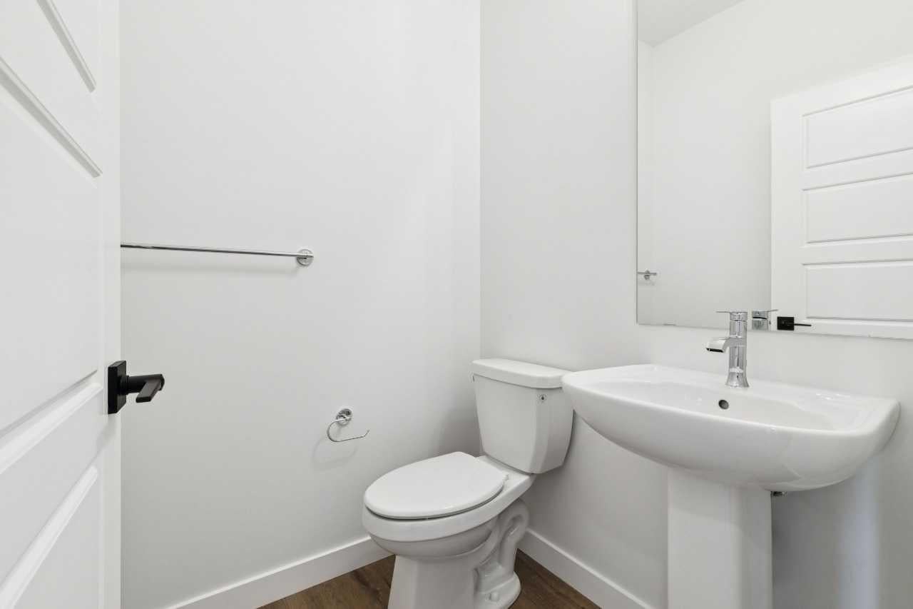65 Sora Gardens SE