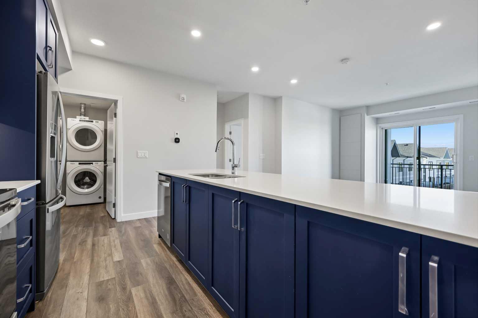 255 Les Jardins Park SE 303