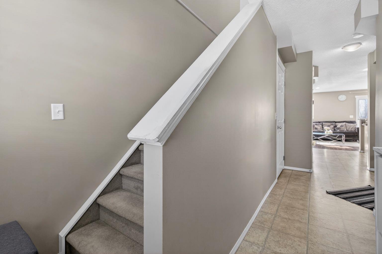 113 Country Village Lane NE