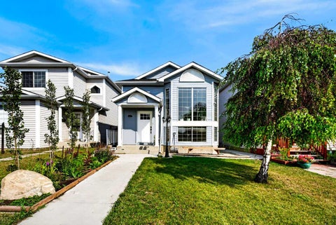 Photo of 8079 Laguna Way NE, Calgary, AB T1Y 7A3 (MLS # A2340754)