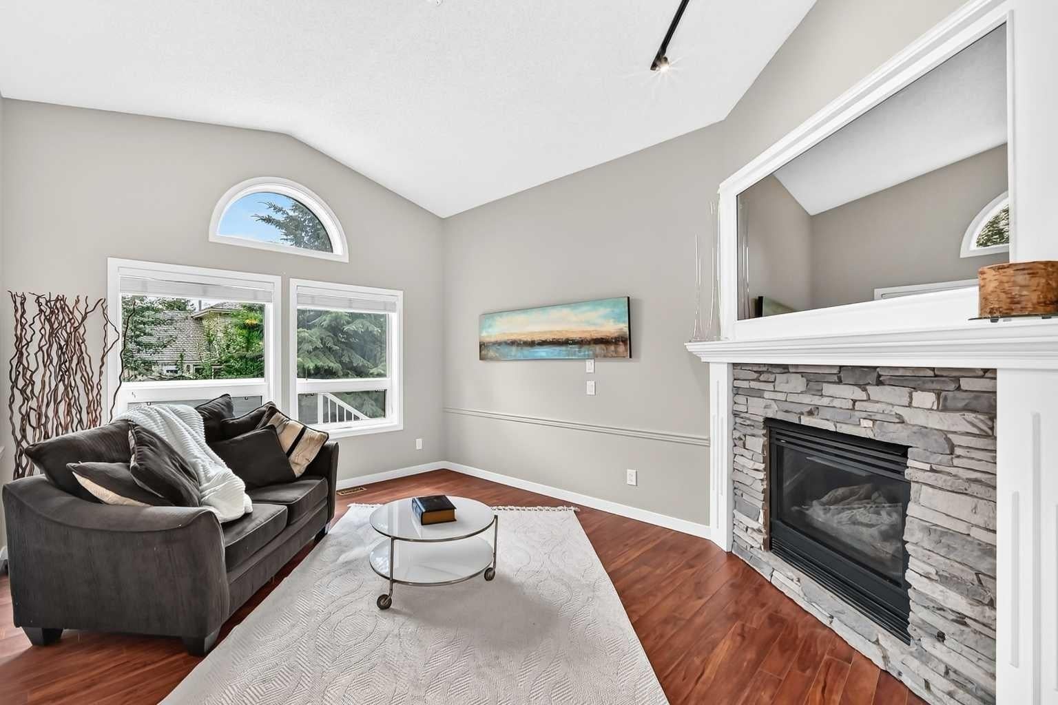 3569 Douglas Woods Heights SE