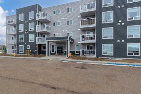 Photo of 5101 18 Street #105B, Lloydminster, AB T9V 2G7 (MLS # A2202224)