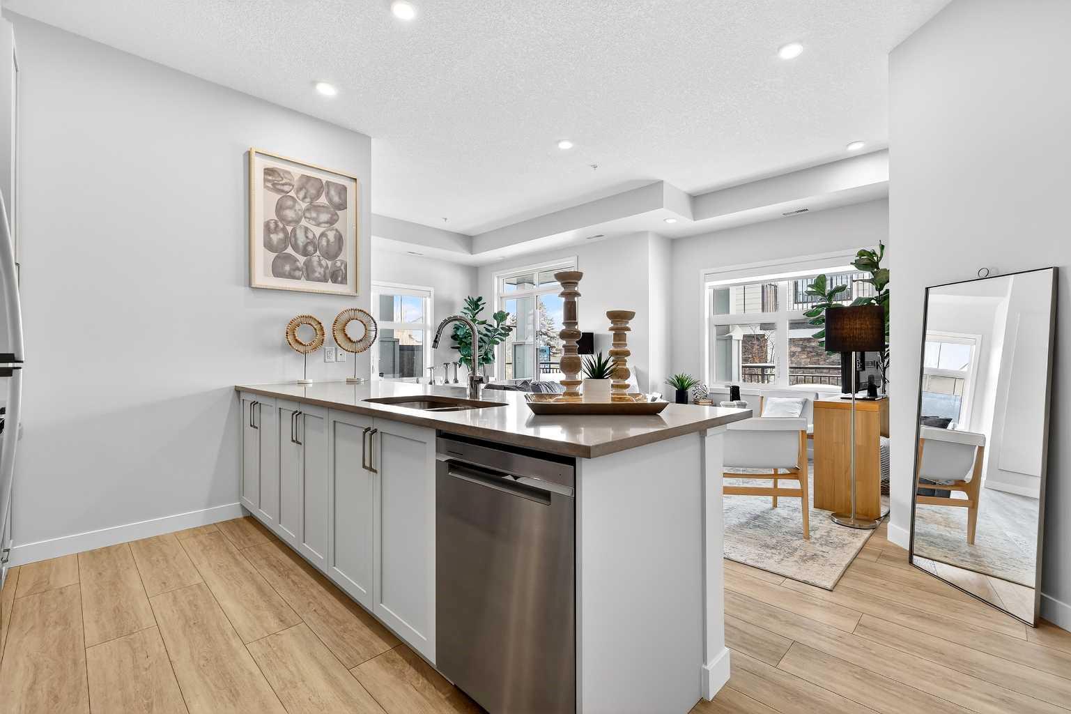 255 Les Jardins Park SE 101