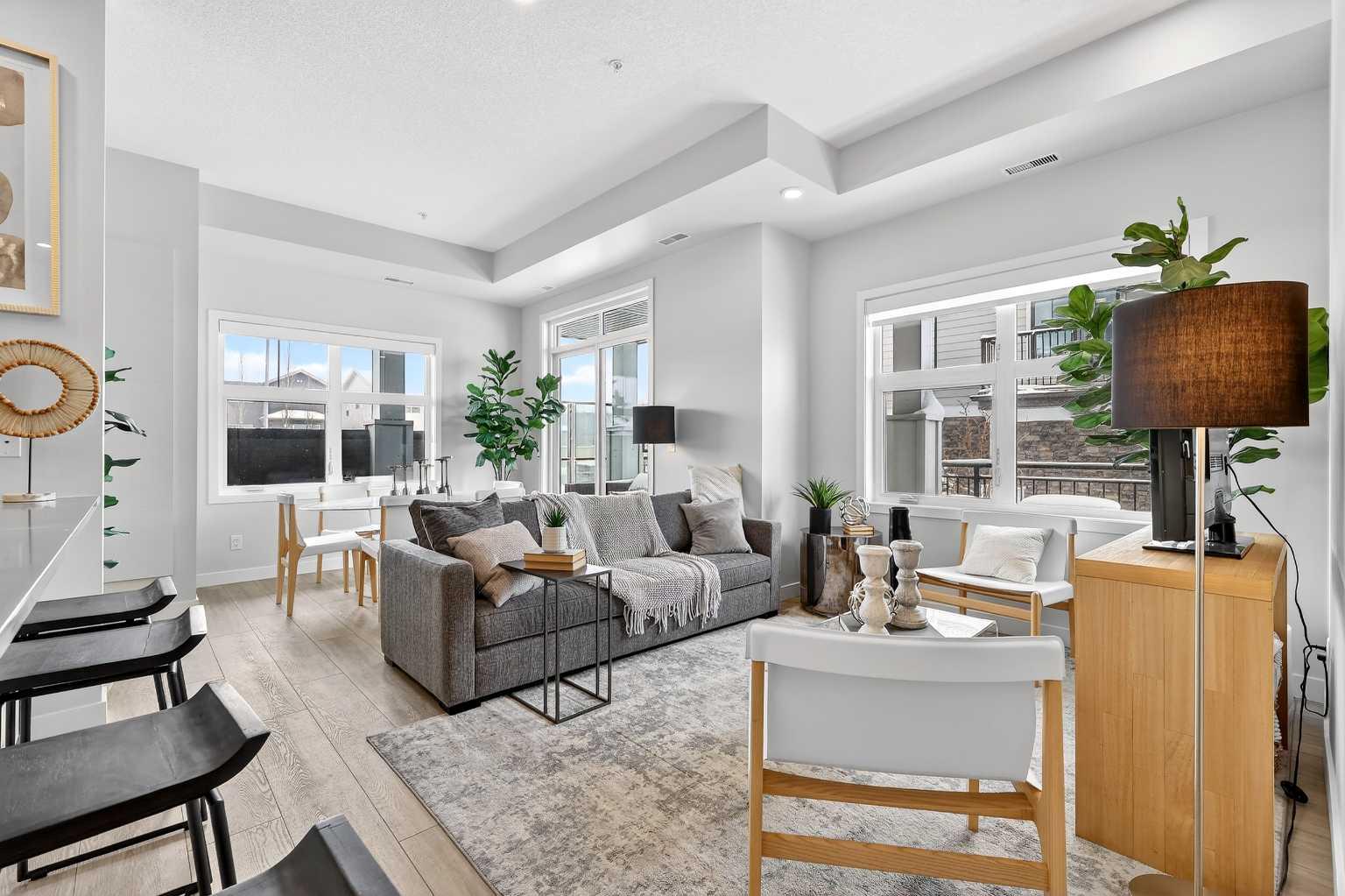 255 Les Jardins Park SE 101