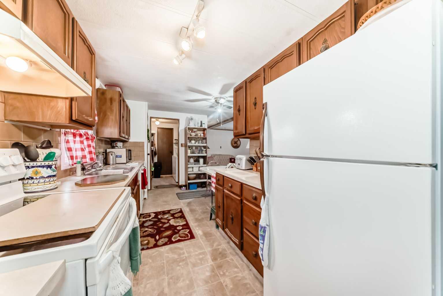 99 Arbour Lake Road NW 99