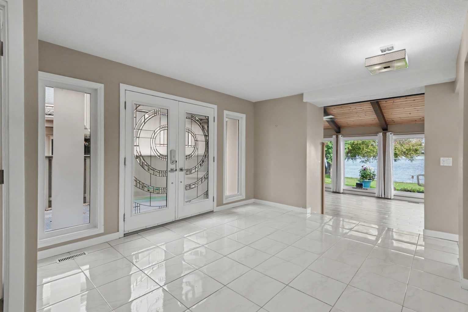20 Midpark Crescent SE 231