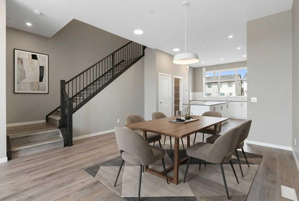 415 Hotchkiss Manor SE