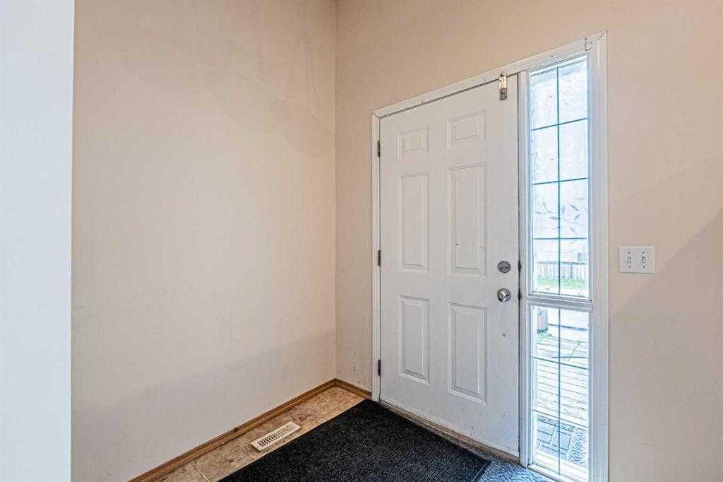 65 Martinvalley Road NE