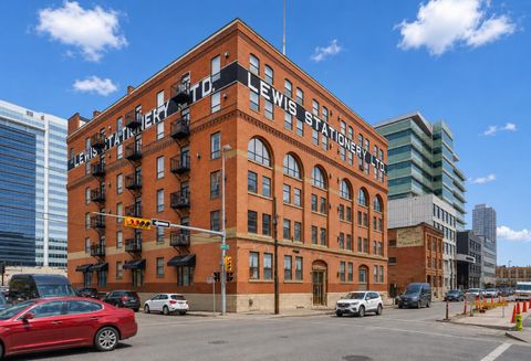 Photo of 240 11 Avenue SW #601, Calgary, AB T2R 0C3 (MLS # A2318490)
