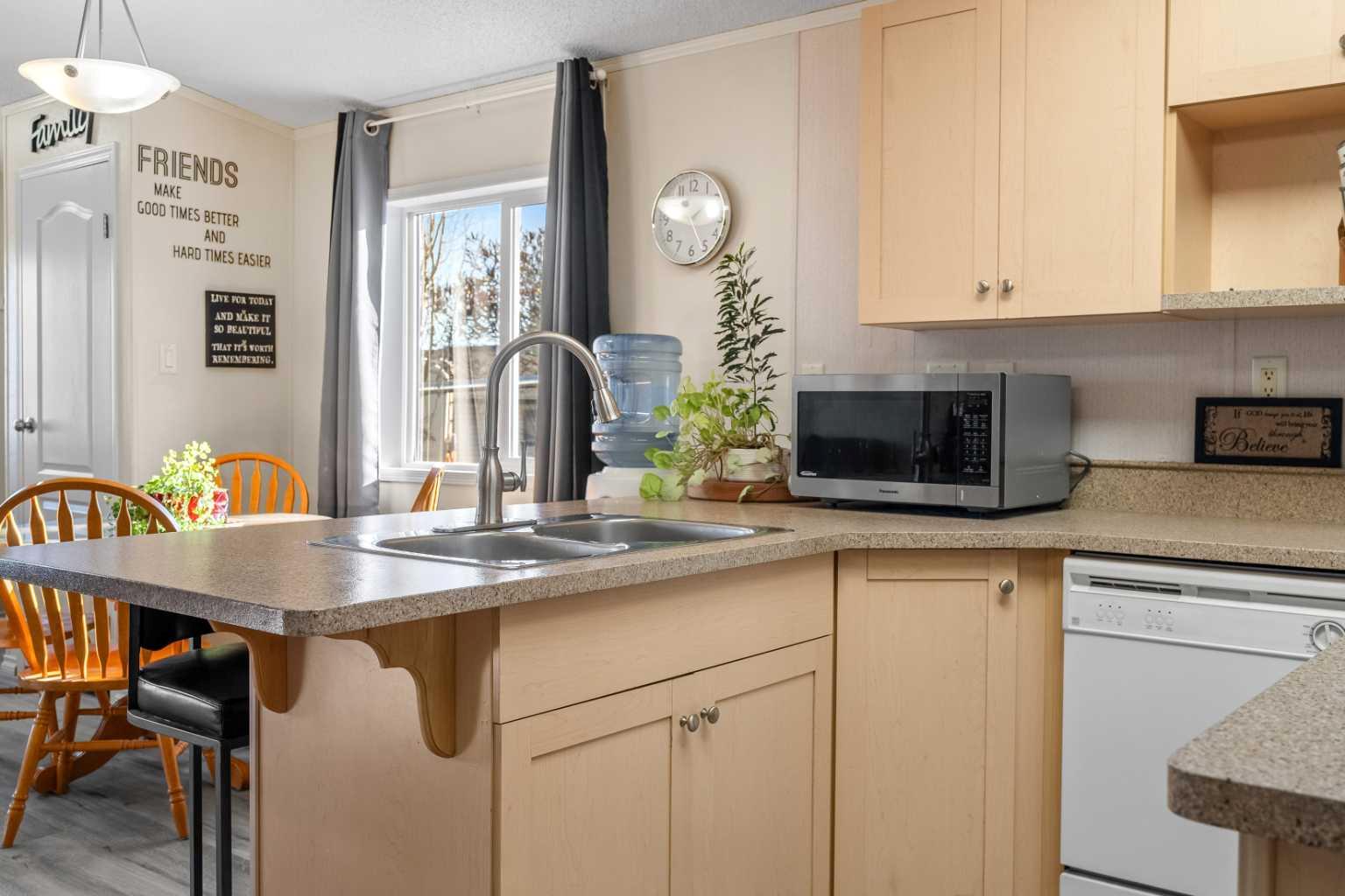 220 Big Hill Place SE