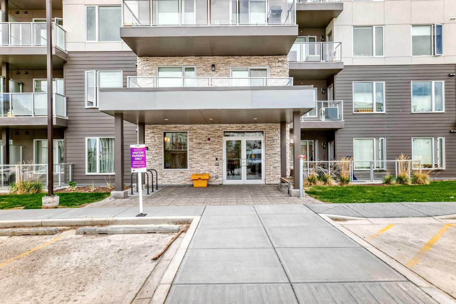 200 Shawnee Square SW 403