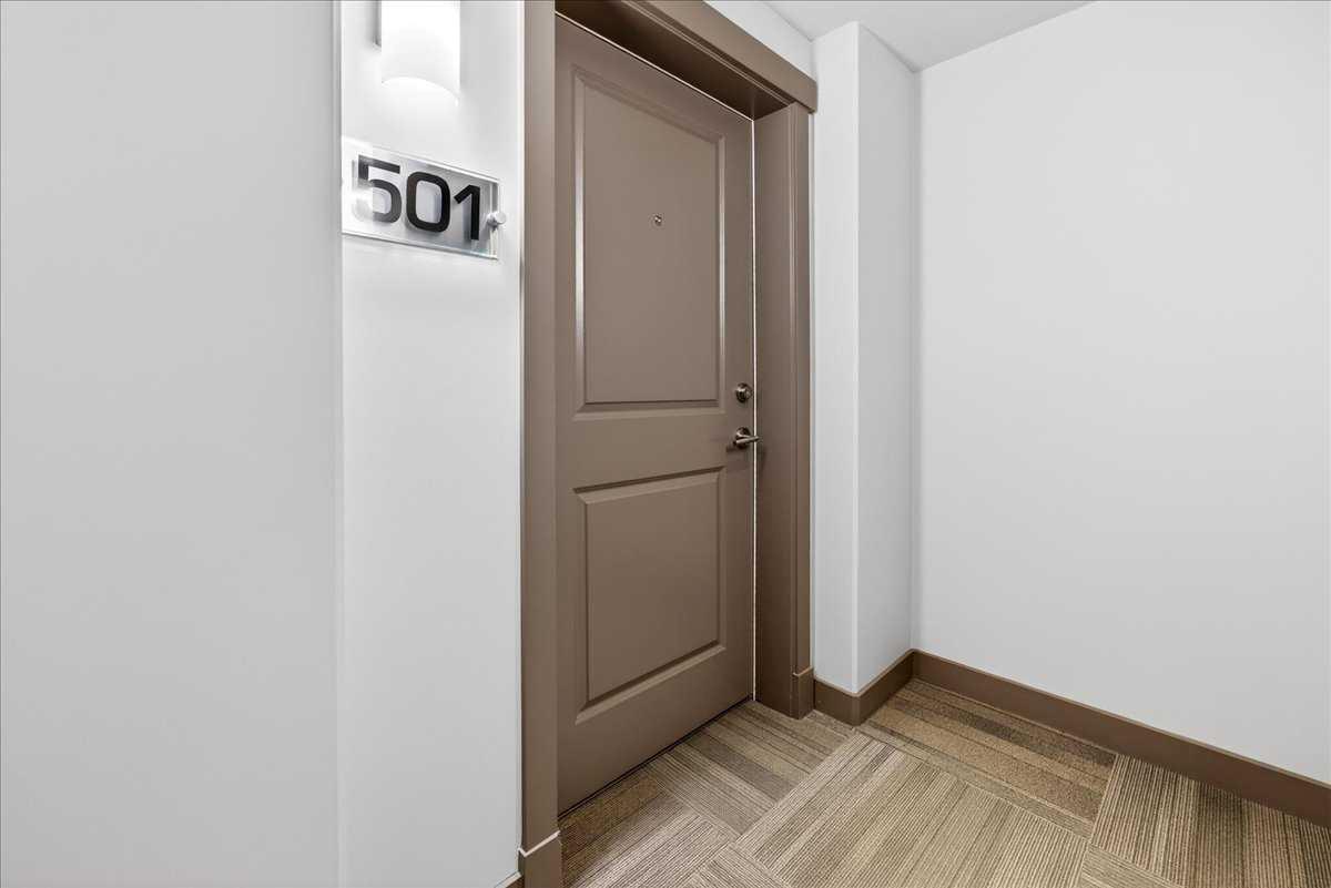 24 Varsity Estates Circle NW 501