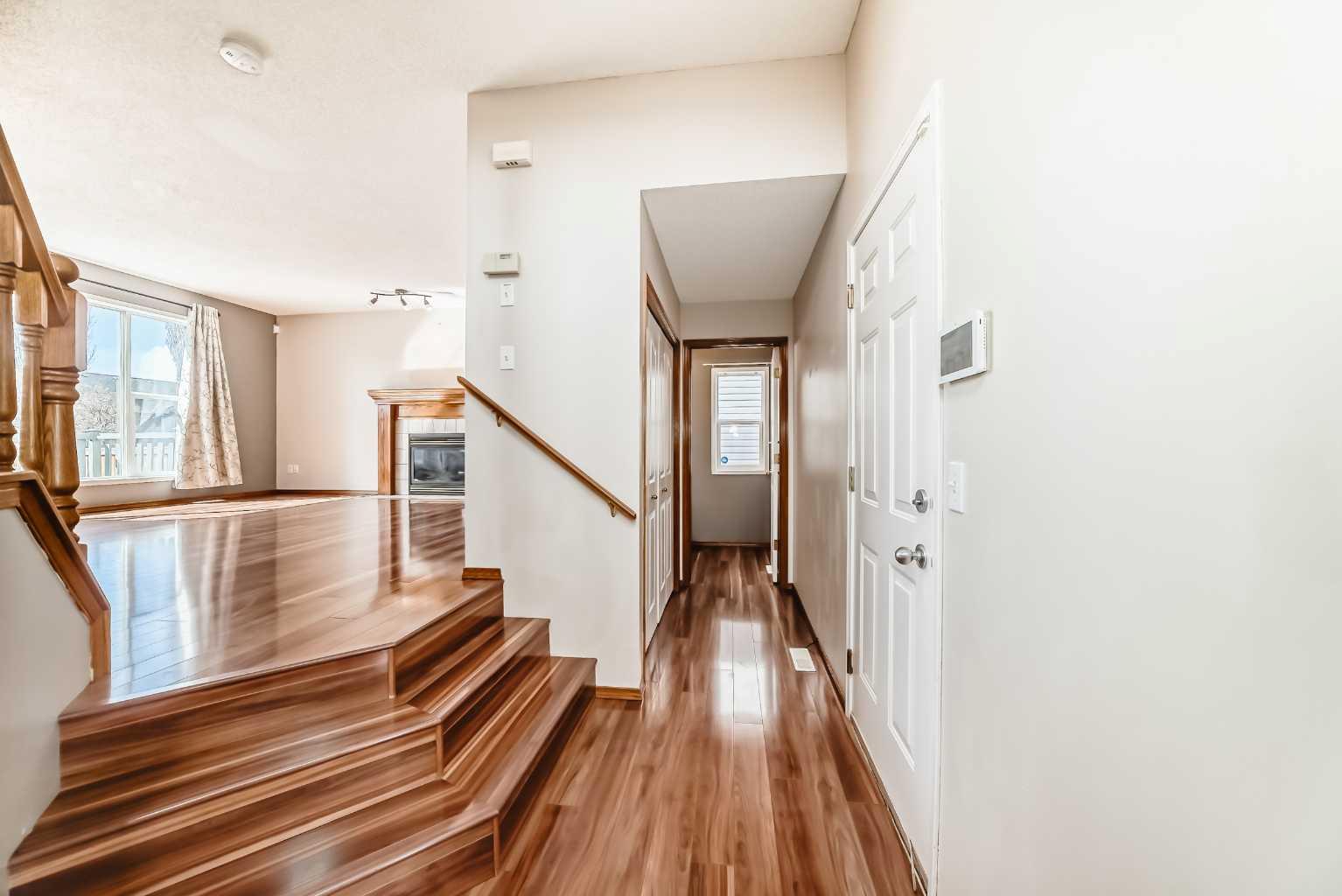173 Millview Square SW
