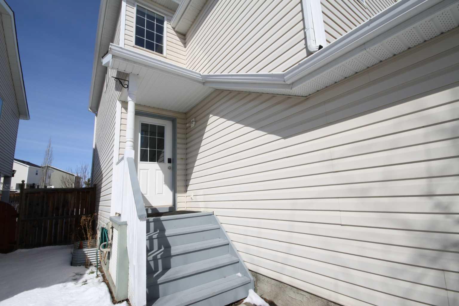 309 Bridleridge Way SW