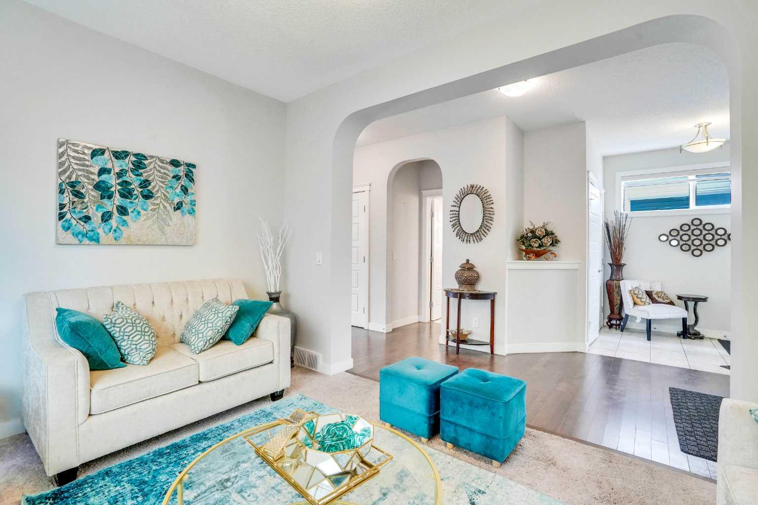 272 Skyview Shores Manor NE