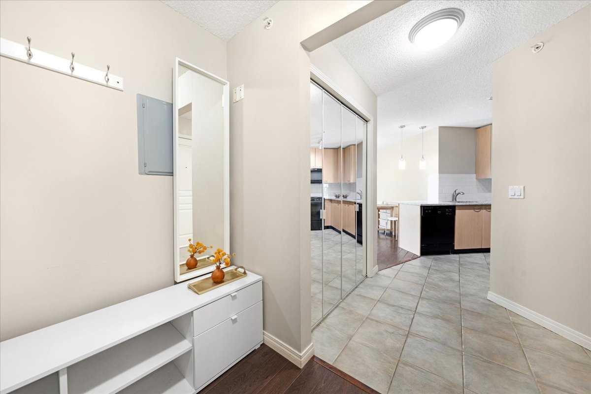 5115 Richard Road SW 408
