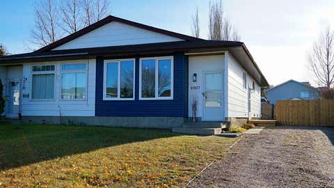 Photo of 4907 53 Avenue, Kitscoty, AB T0B 2P0 (MLS # A2269030)