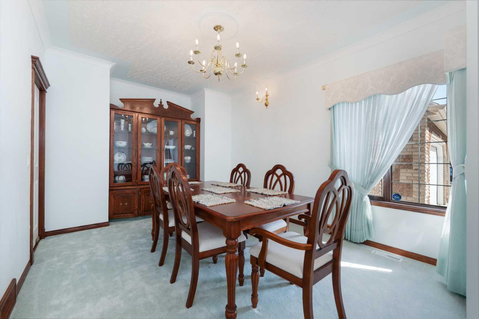 1600 Evergreen Hill SW
