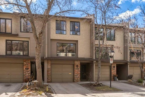 Photo of 3929 Point Mckay Road NW, Calgary, AB T3B 4V7 (MLS # A2308884)