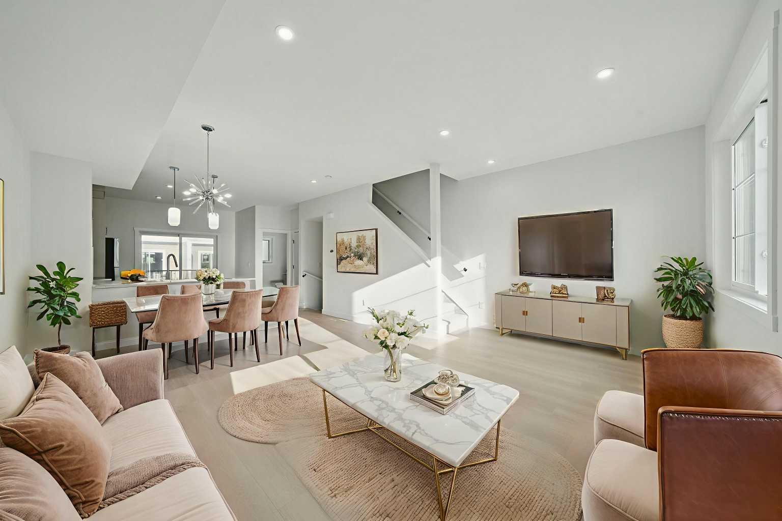 75 cornerstone Row NE 106