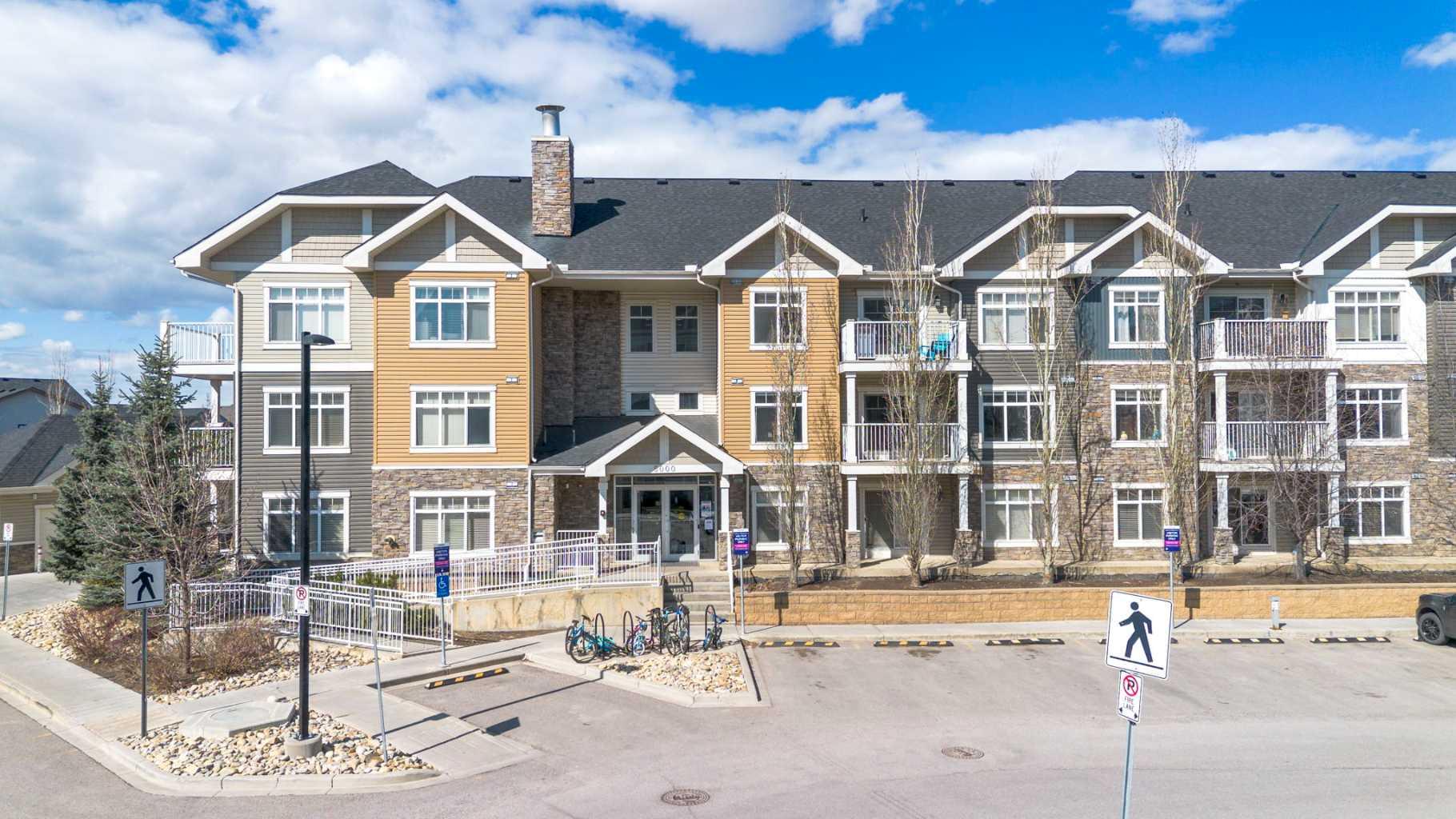 155 Skyview Ranch Way NE 5209