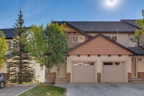 Photo of 123 Pantego Lane NW, Calgary, AB T3K 0T1 (MLS # A2341260)