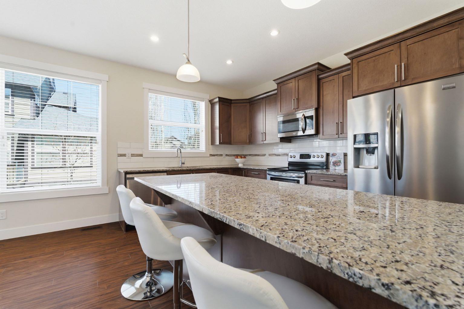 110 Coopers Common SW 403