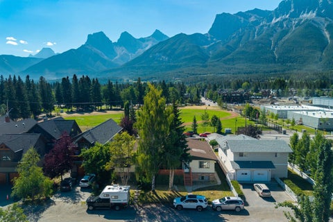Photo of 631 & 633 7th Street, Canmore, AB T1W 2C2 (MLS # A2341579)