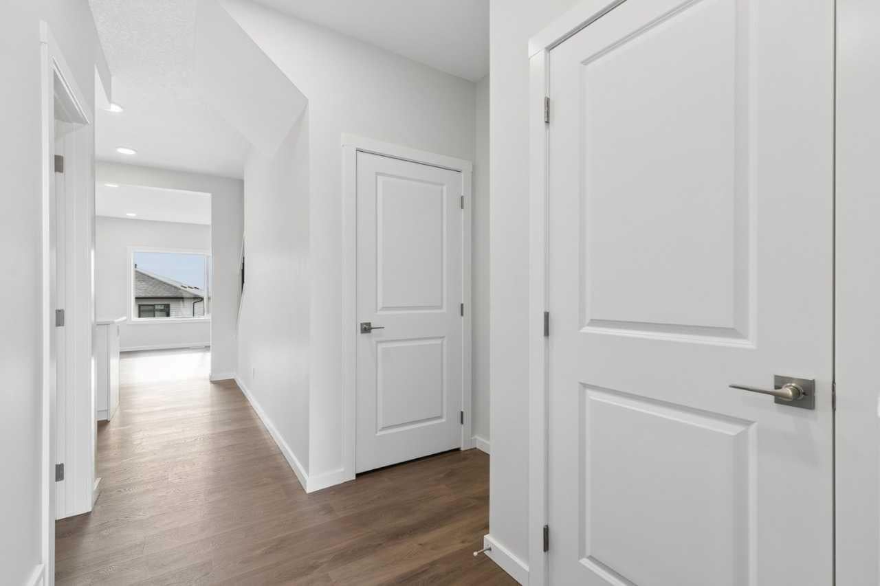 406 Heritage Boulevard