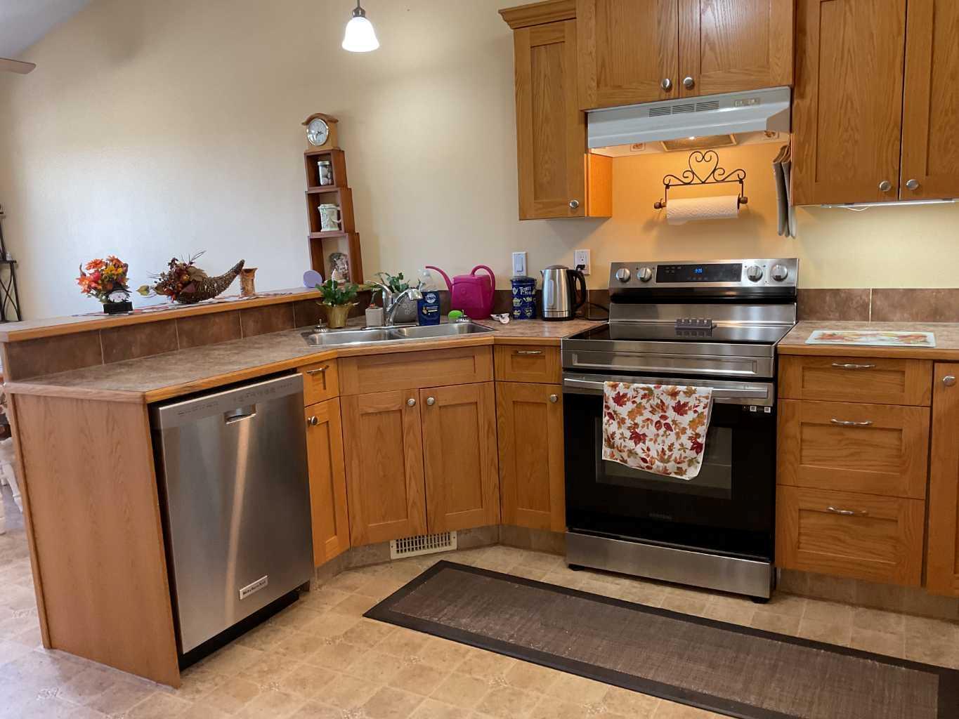 137 Jennings Crescent