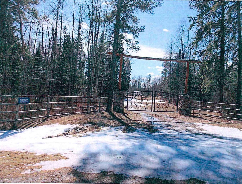 Photo of 51079 36-0 Township, Rural Clearwater County, AB T0M 0M0 (MLS # A2349074)