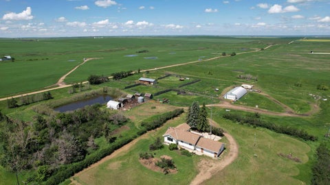 Photo of 171076 9 Highway, Rural Starland County, AB T0J 0T0 (MLS # A2326770)