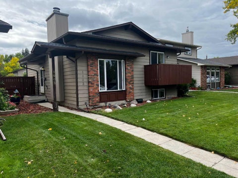 Photo of 1003 Berkley Drive NW, Calgary, AB T3K 1E3 (MLS # A2344841)