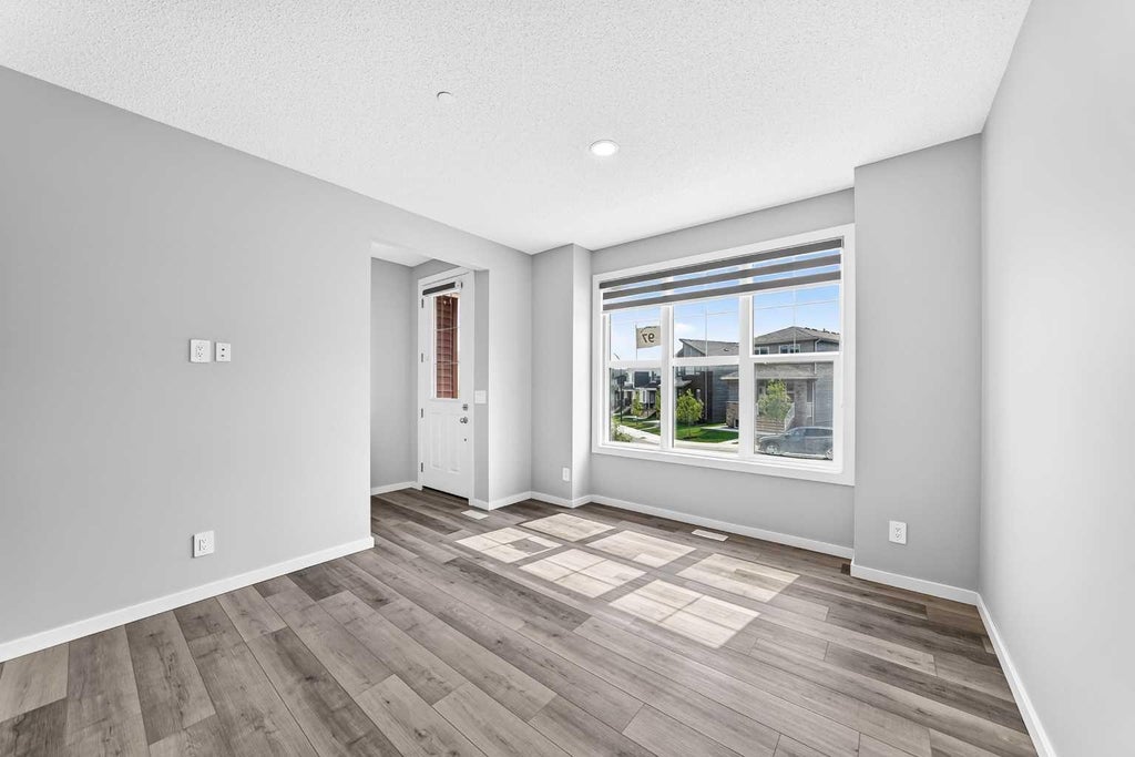 Photo of 97 Herron Mews NE, Calgary, AB T3P 1Y7 (MLS # A2338211)