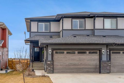 Photo of 1041 Waterford Drive, Chestermere, AB T1X 2P7 (MLS # A2223129)
