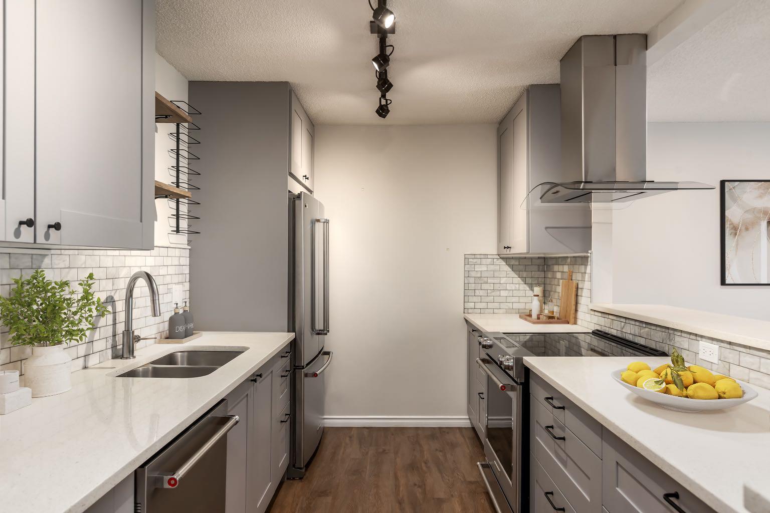2211 29 Street SW 306