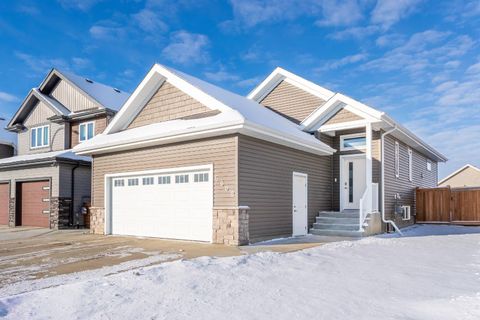 6008 17 Street Lloydminster AB T9V 3S2