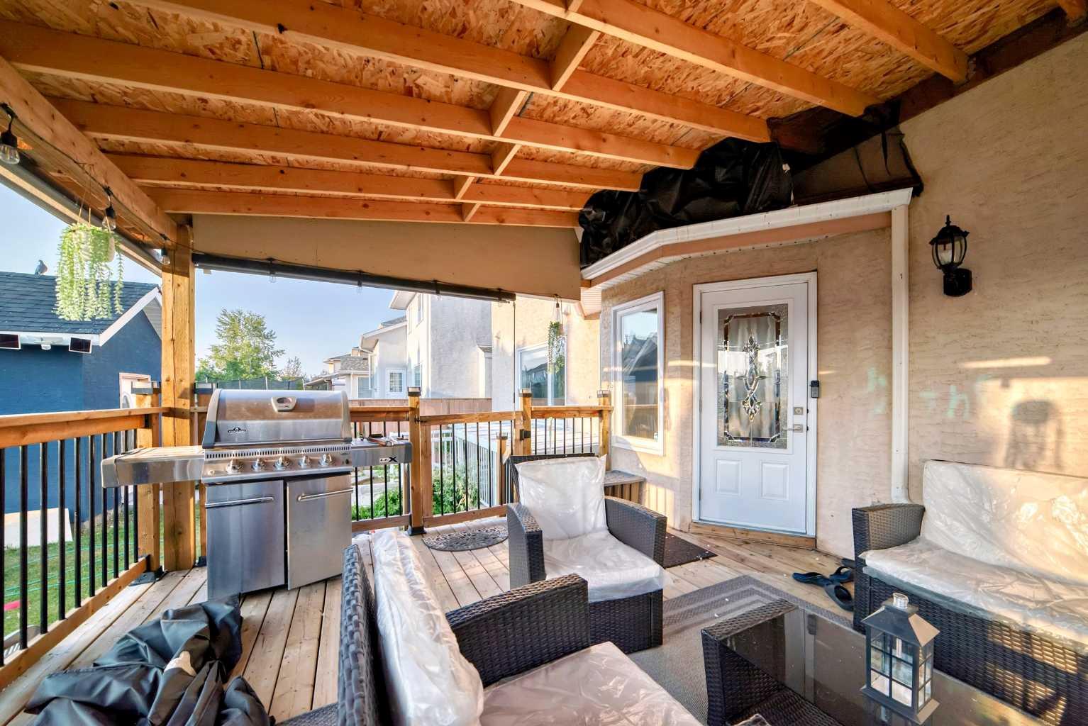 204 Coral Keys Green NE