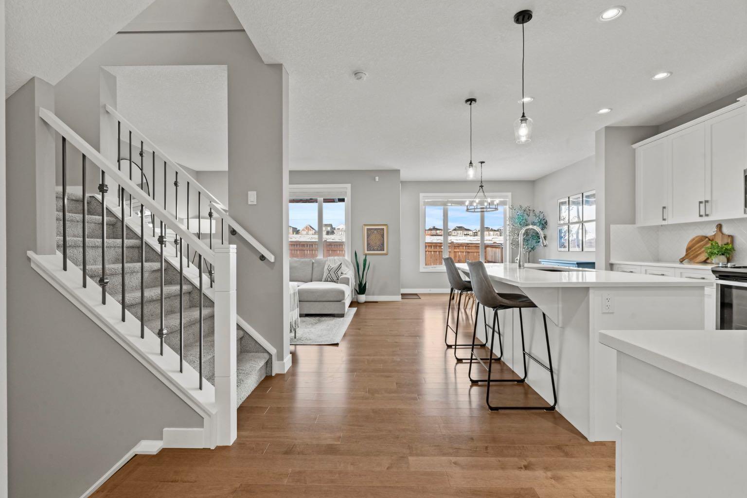 85 Mount Rae Heights