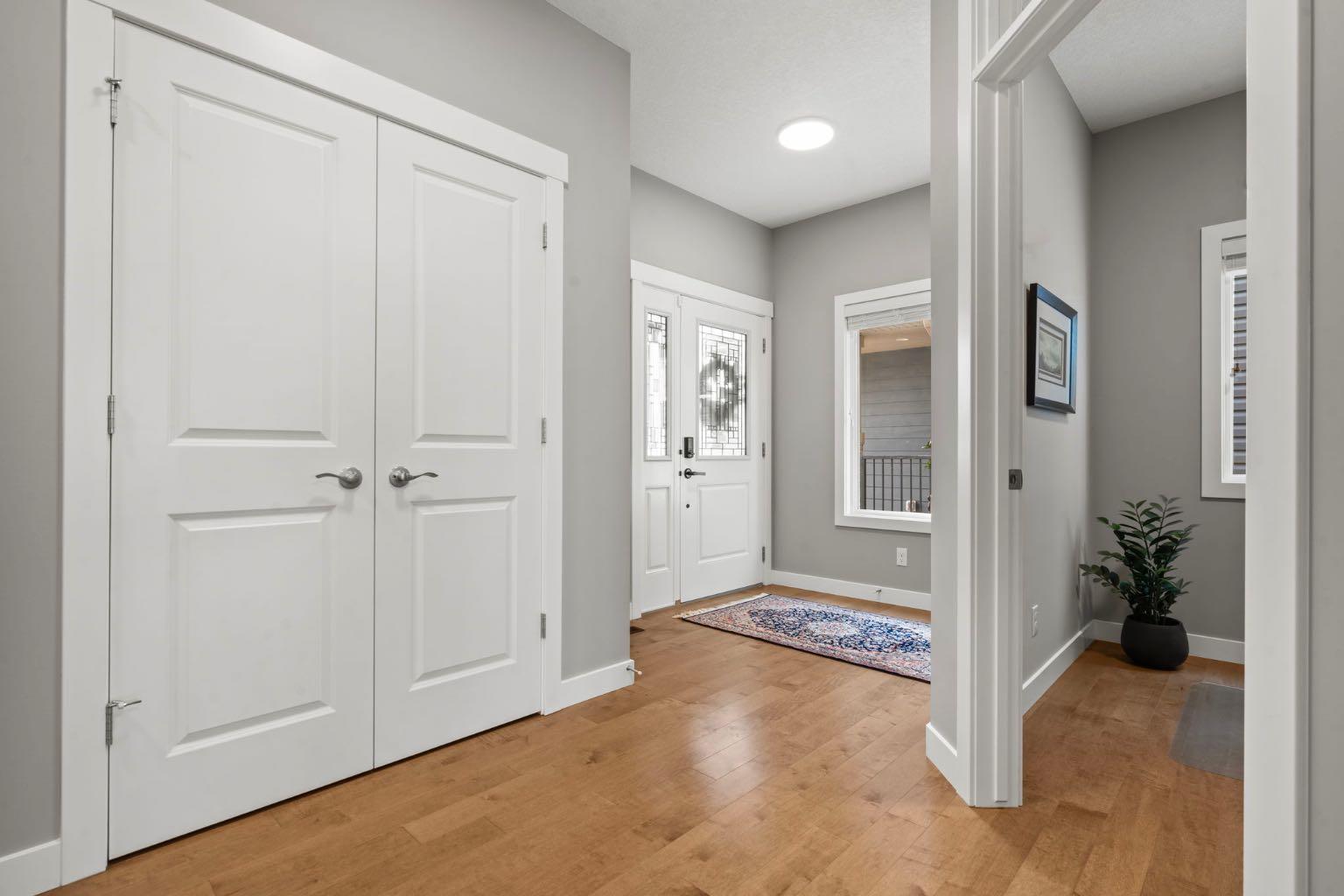 85 Mount Rae Heights