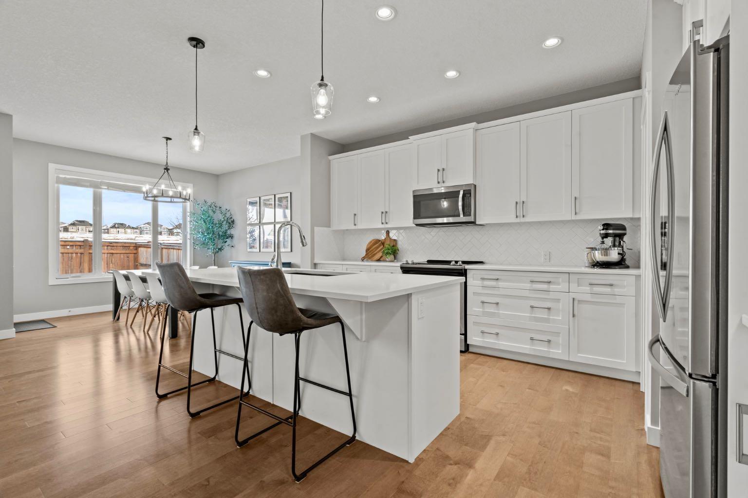 85 Mount Rae Heights