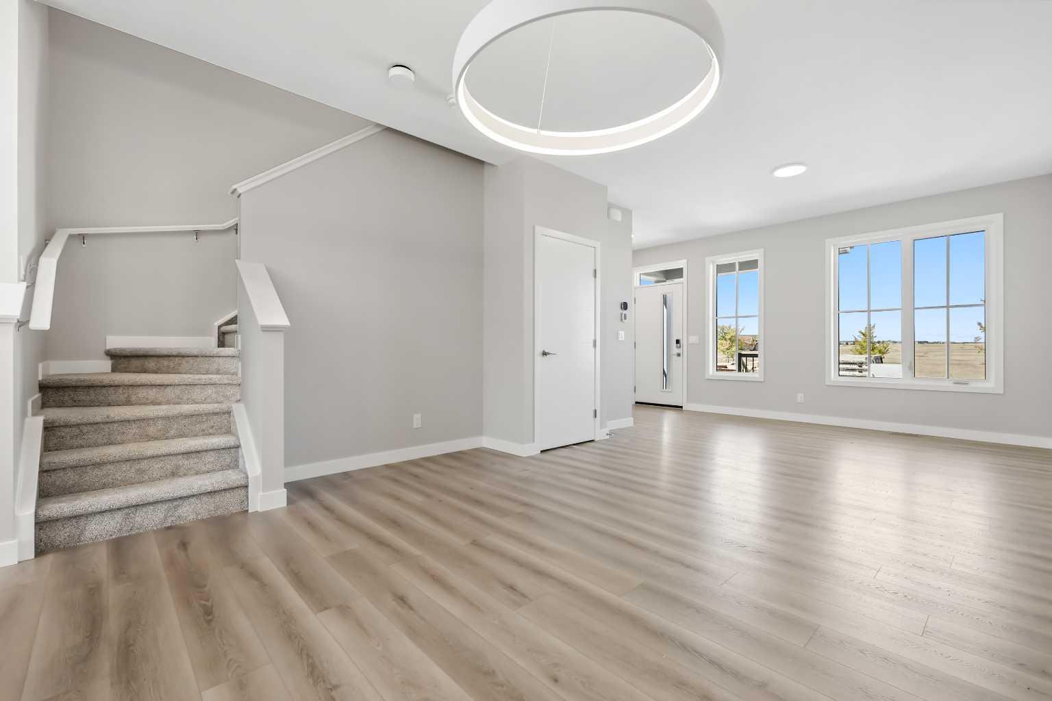 7055 Rangeview Avenue SE