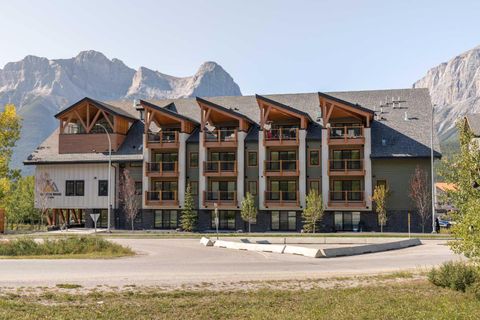 1717A Mountain Avenue 310 Canmore AB T1W 2W1