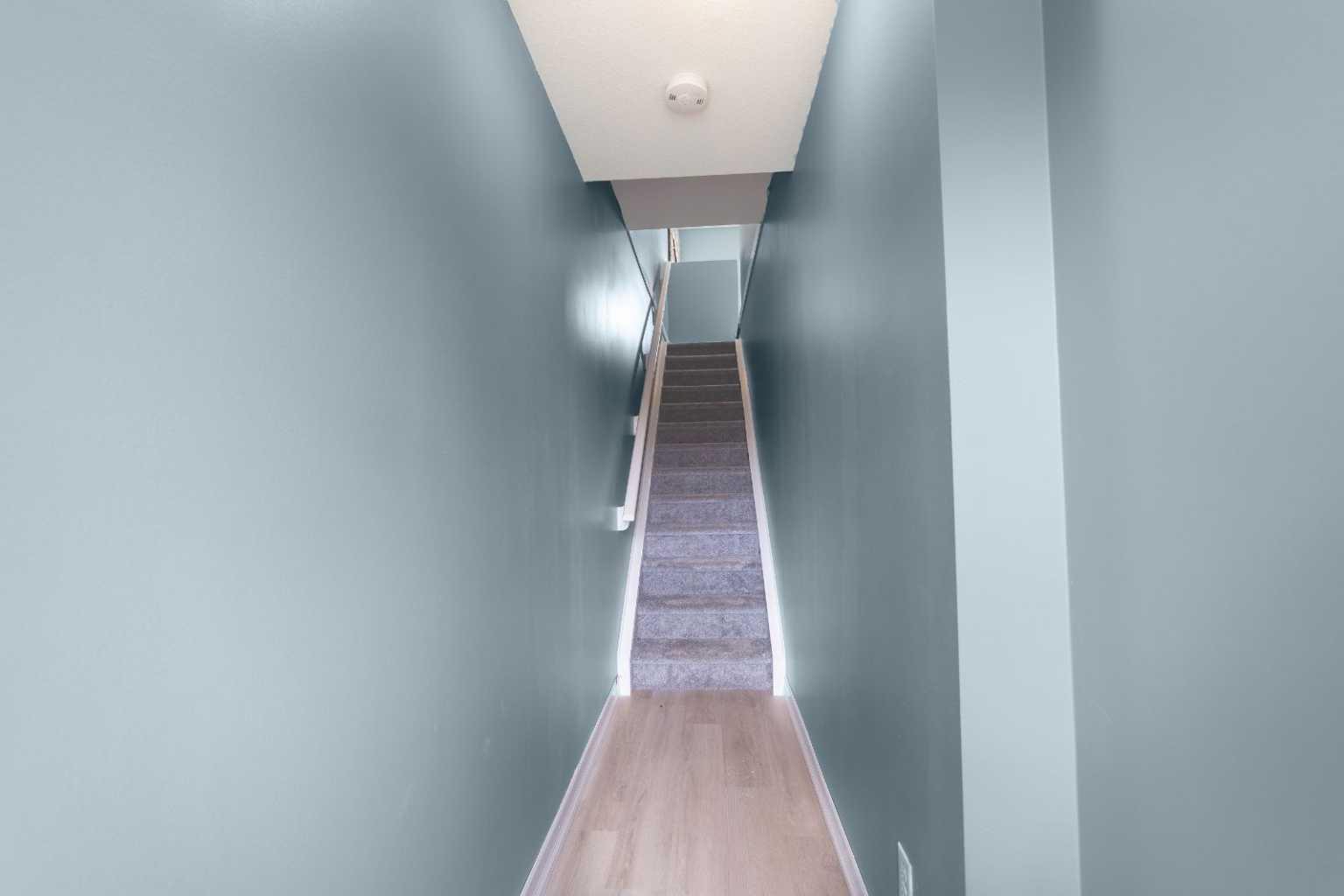 121 Copperpond Common SE 1218