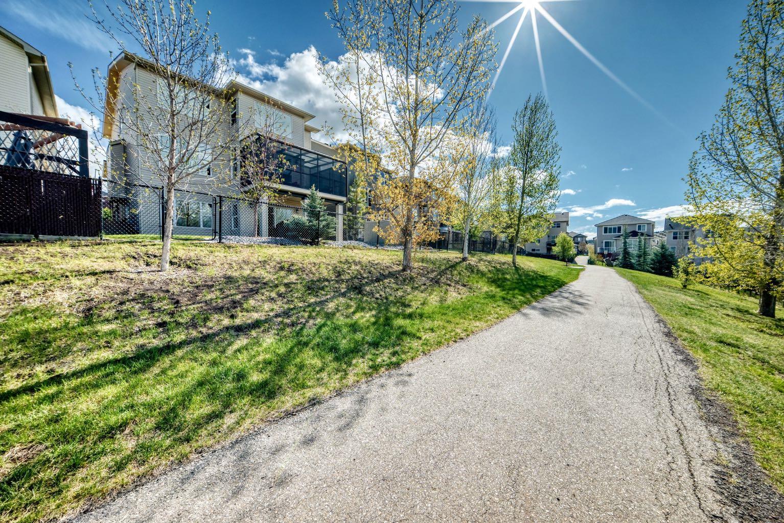 115 Sunset Way