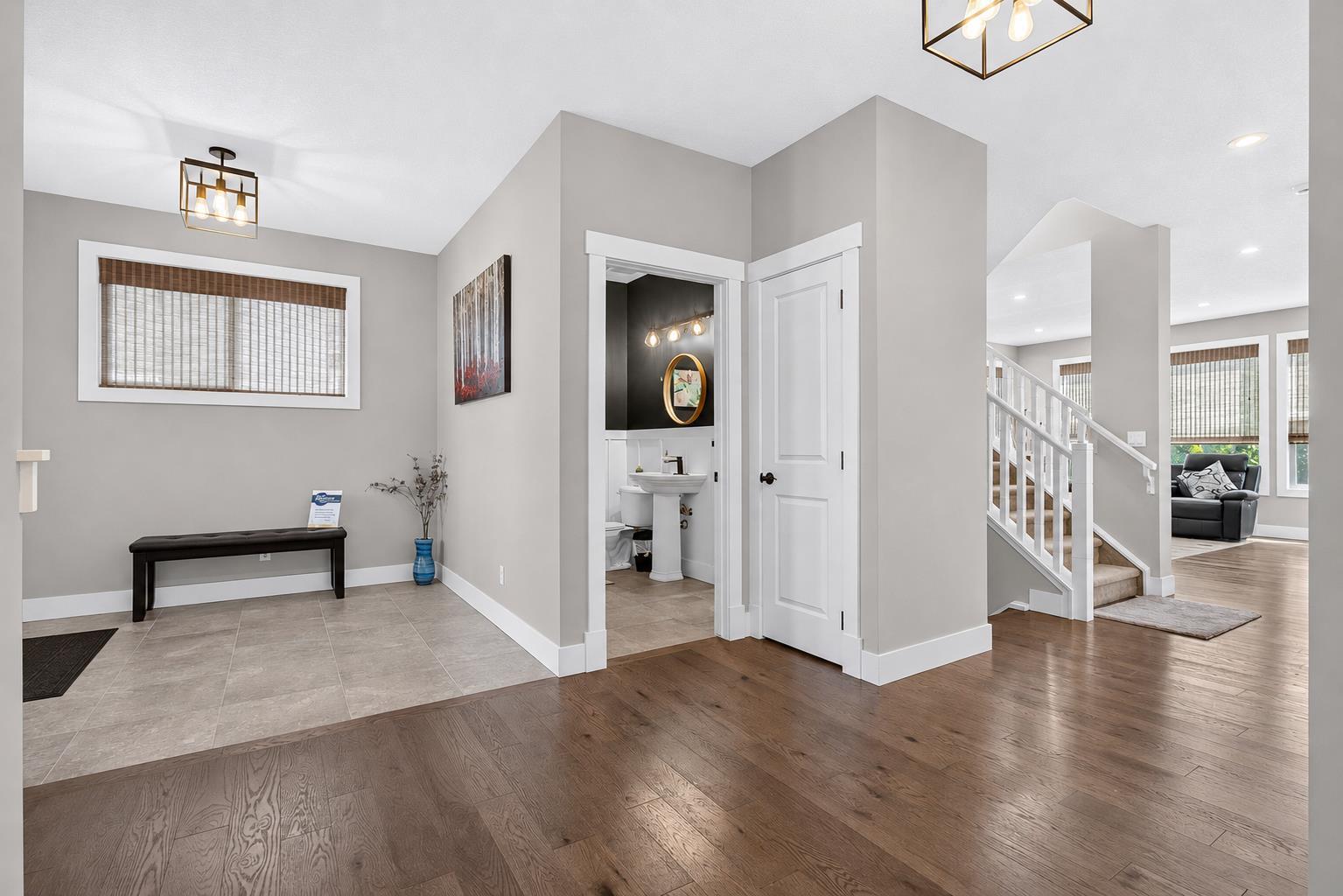 108 Kinniburgh Close