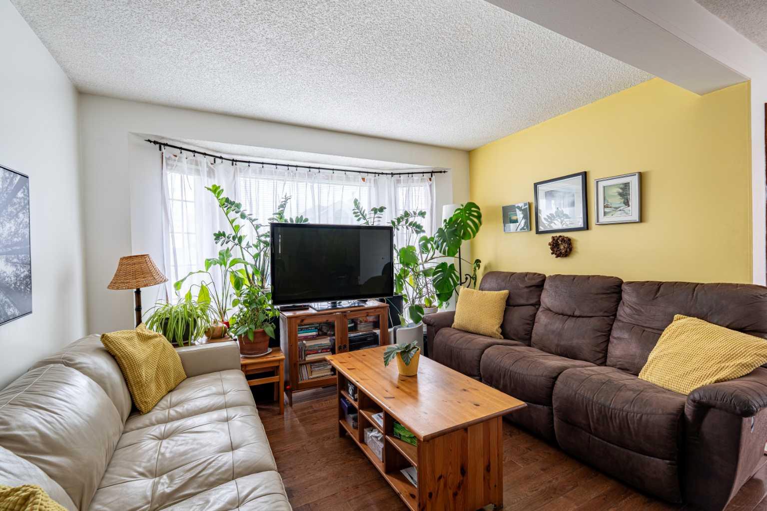 5122 Erin Place SE